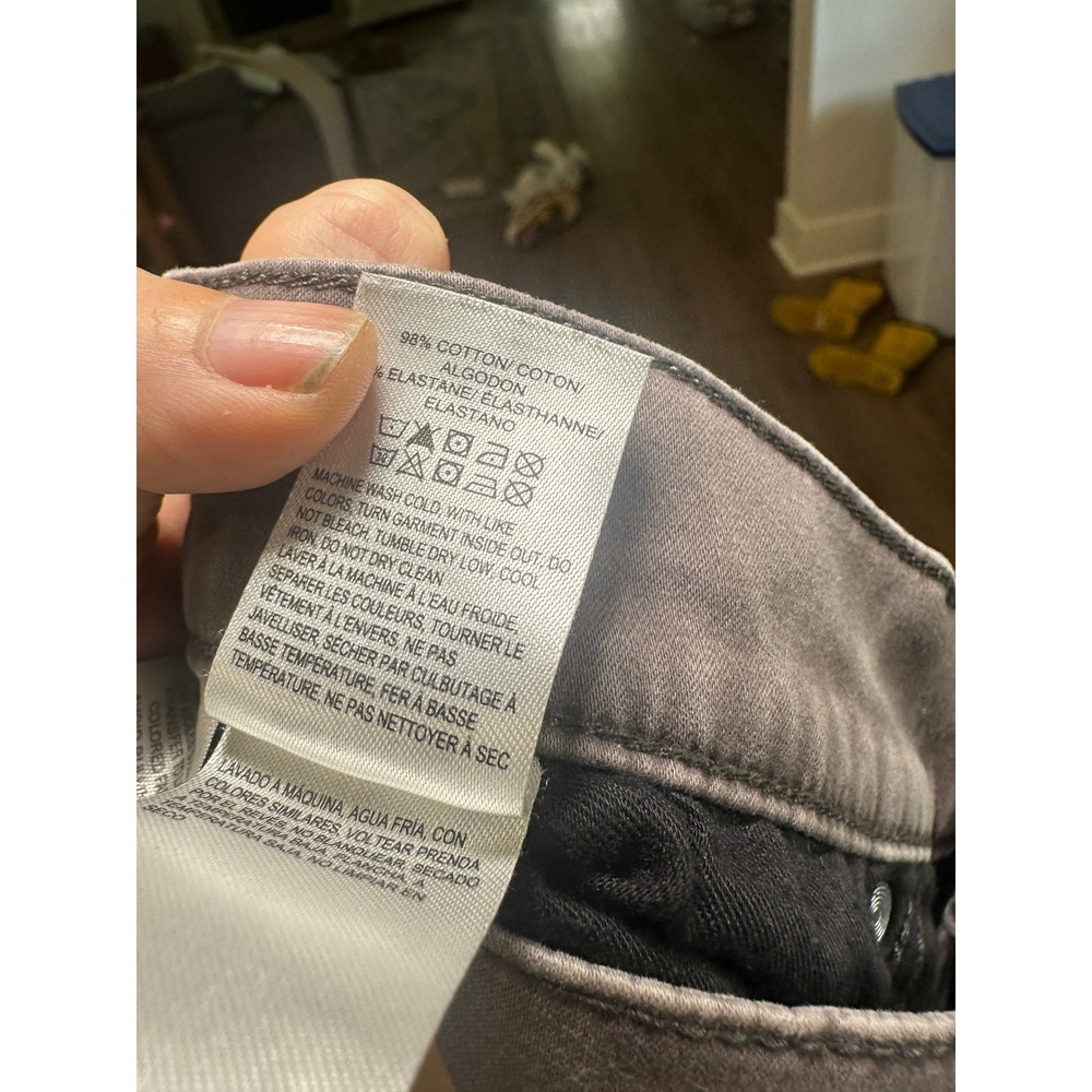 Jeans - Picture 9 of 13